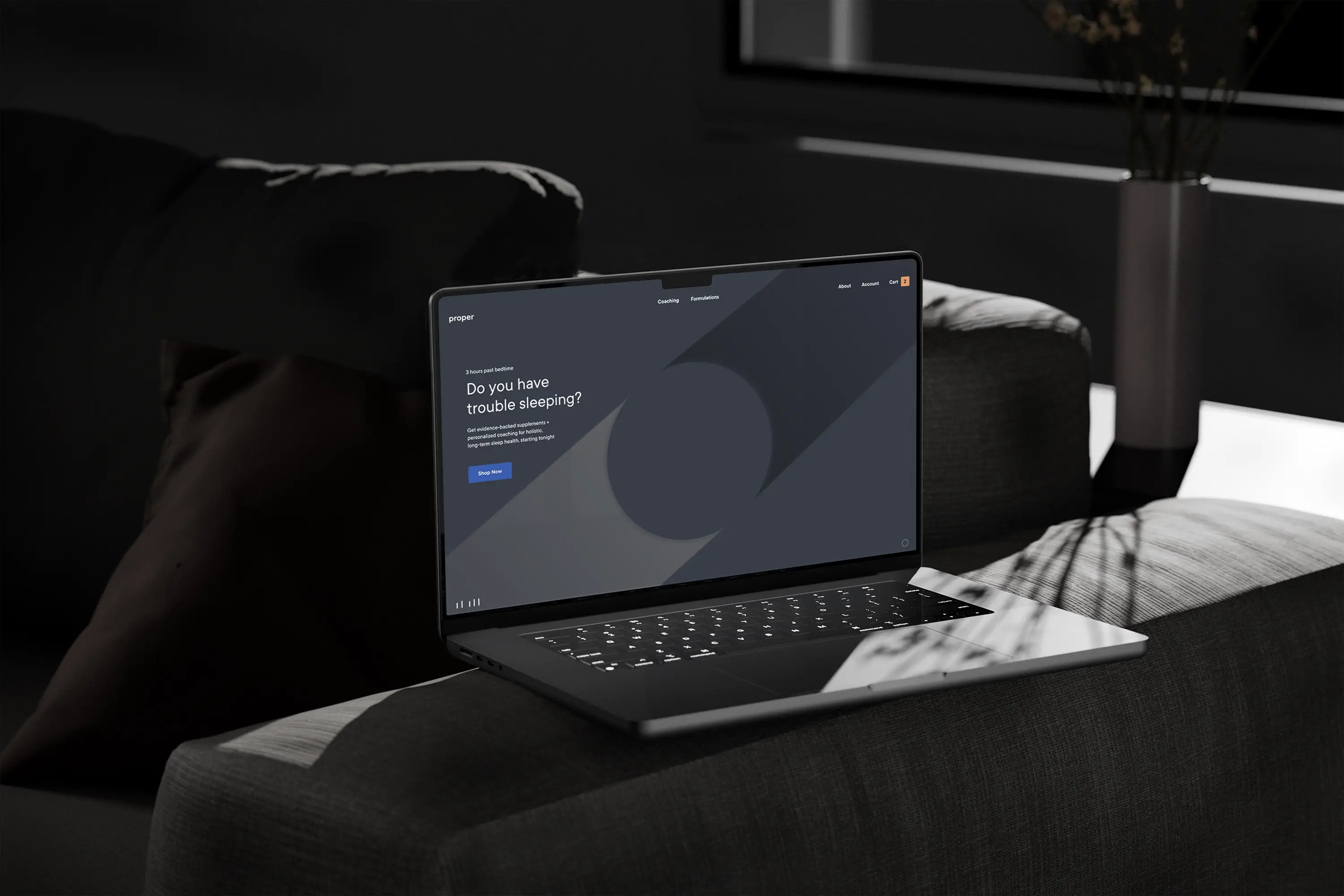 Laptop with website in dark mode
